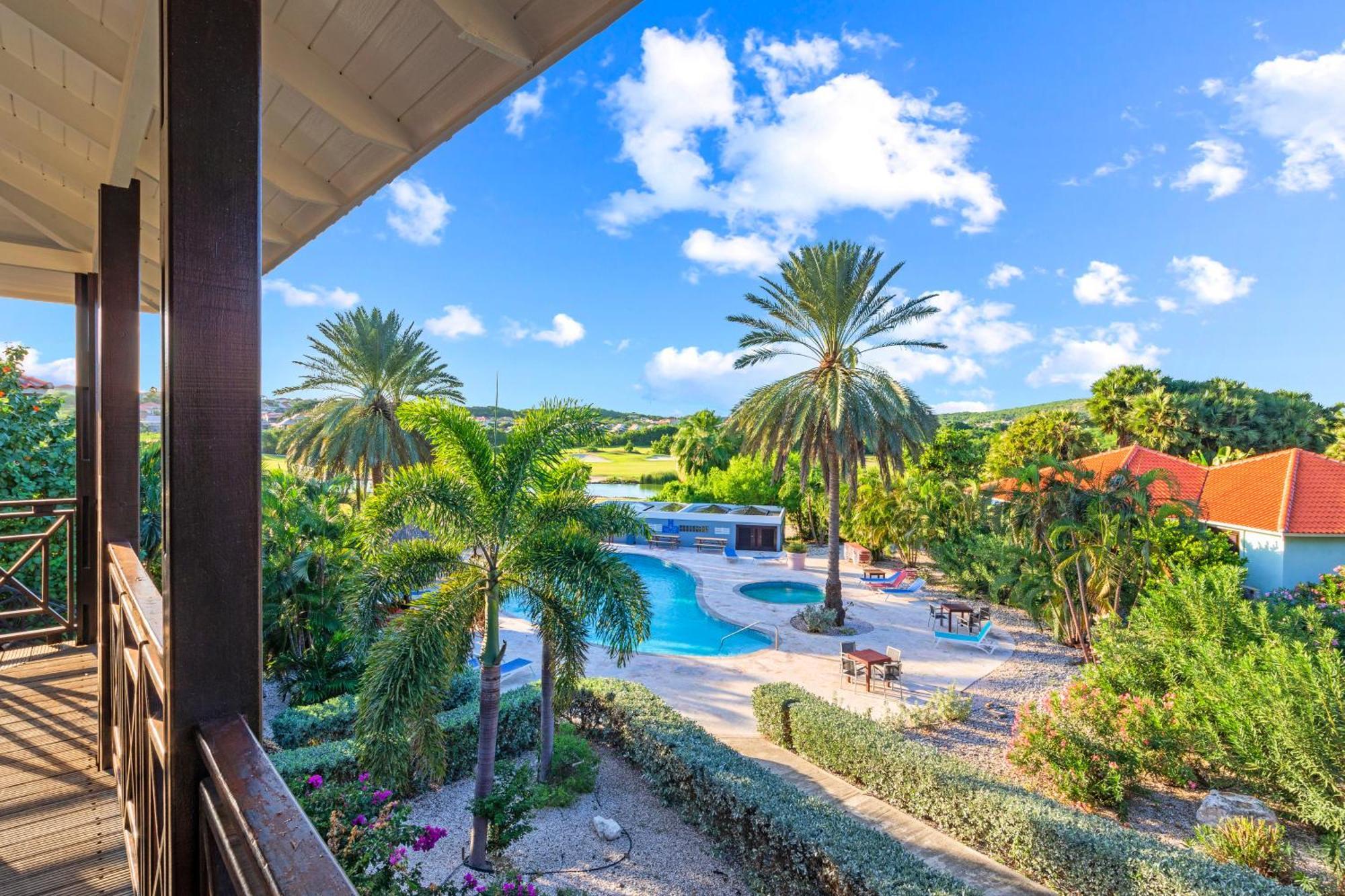Blue Bay Villa's Exterior foto